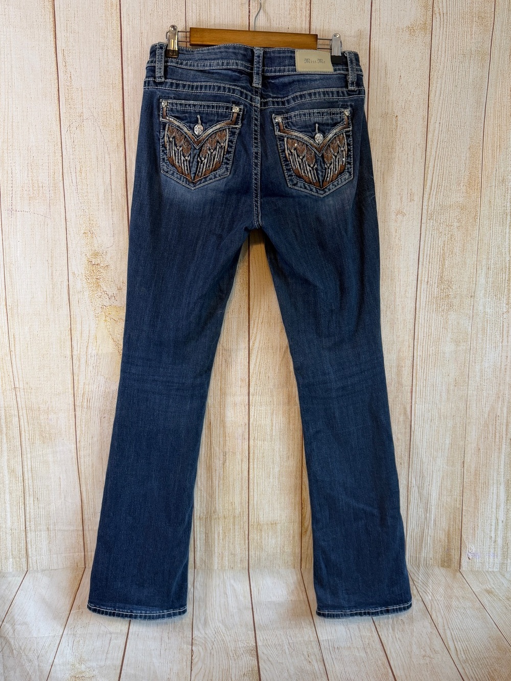 Miss Me Mid-Rise Bootcut Jeans | Feather Embroidered Flap Pockets | Size 29